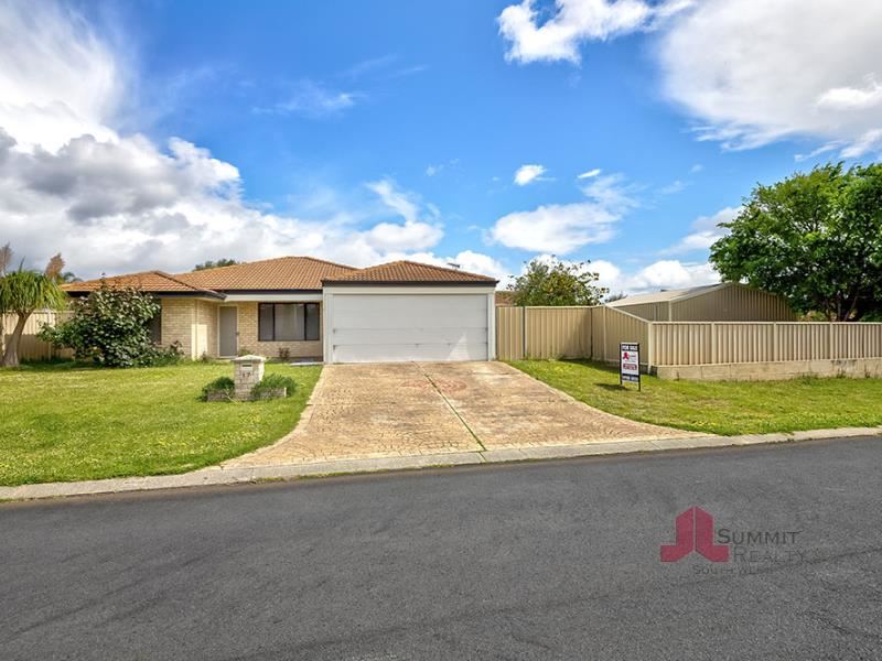 17 Bradford Loop, Eaton