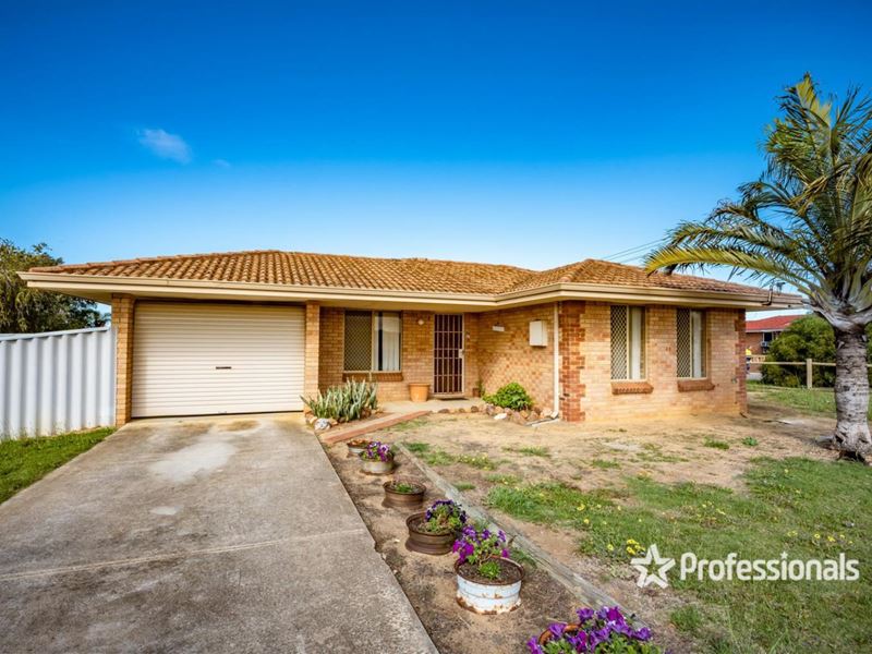 24 Naomi Way, Karloo