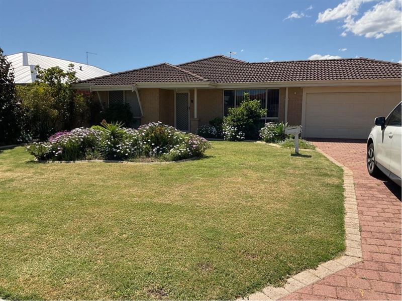 67 Inverness Drive, Meadow Springs