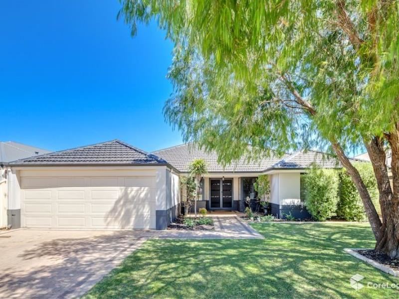 8 Stanford Drive, Abbey WA 6280