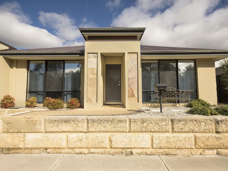 125 Wistful Pde, Aveley
