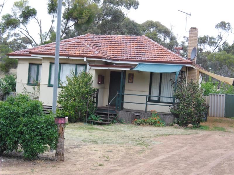 43 Eliot Street, Pingelly