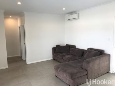 8/10 Day Road, Mandurah WA 6210