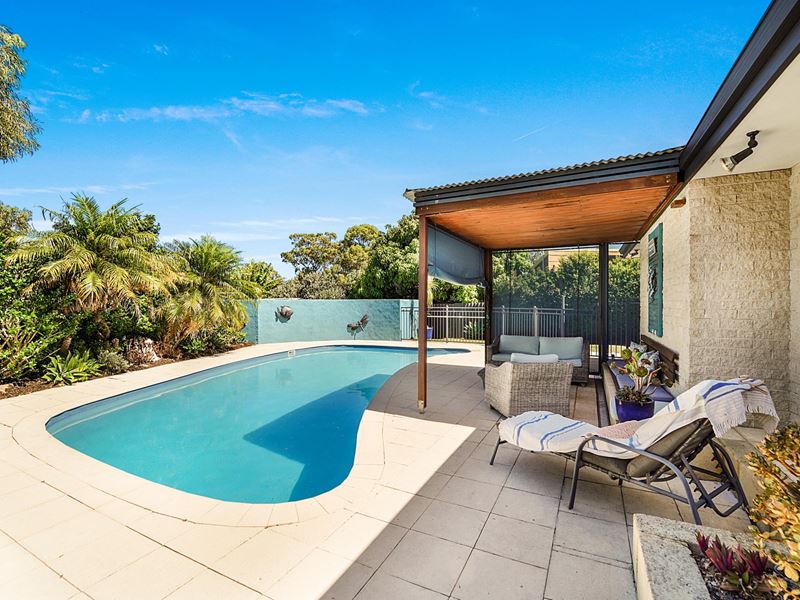 8 Galahad Way, Carine