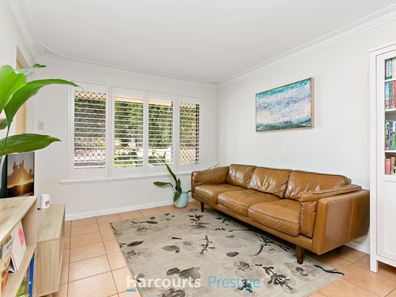 48 Eynesford Street, Gosnells WA 6110