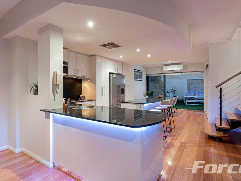 4 Boans Lane, East Perth