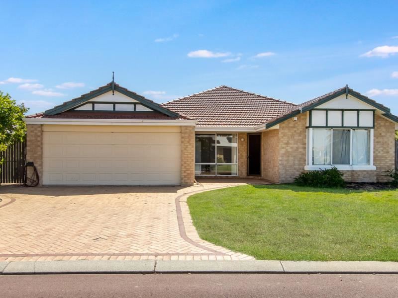 24 Sao Vincente Parkway, Secret Harbour WA 6173