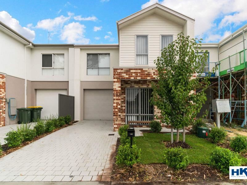 146 Strinesdale Boulevard, Aveley