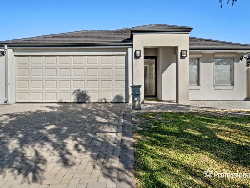 20 Midgegooroo Street, Ellenbrook WA 6069