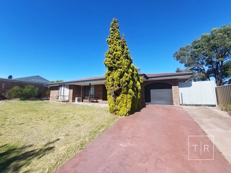 19 Wildcherry Avenue, Castletown