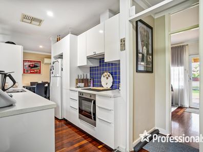 41 Connemara Drive, Thornlie WA 6108
