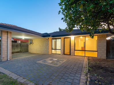 19 Gamage Way, Lockridge WA 6054