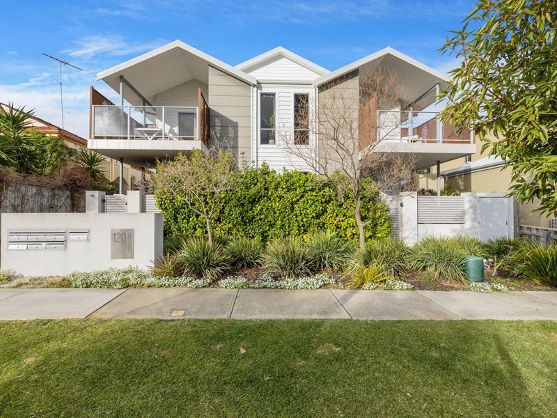 2/120 Abbett Street, Scarborough