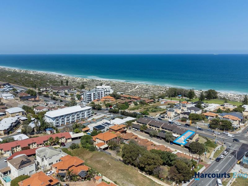 2/260 West Coast Highway, Scarborough