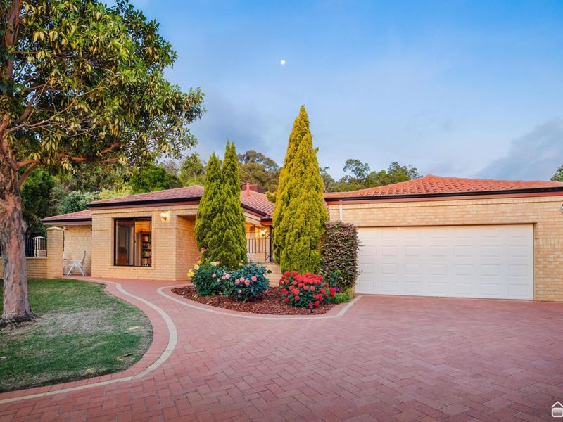 7 Crossing View, Byford