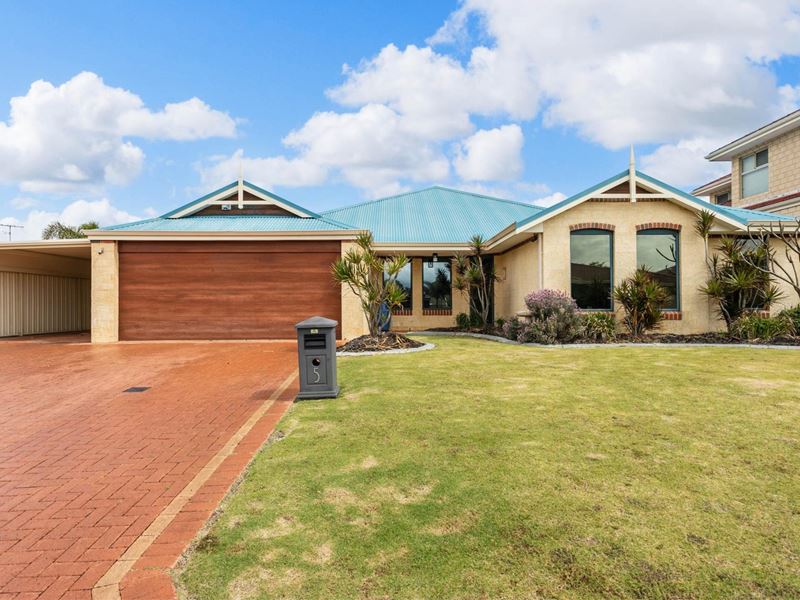 5 Sumner Rise, Success WA 6164