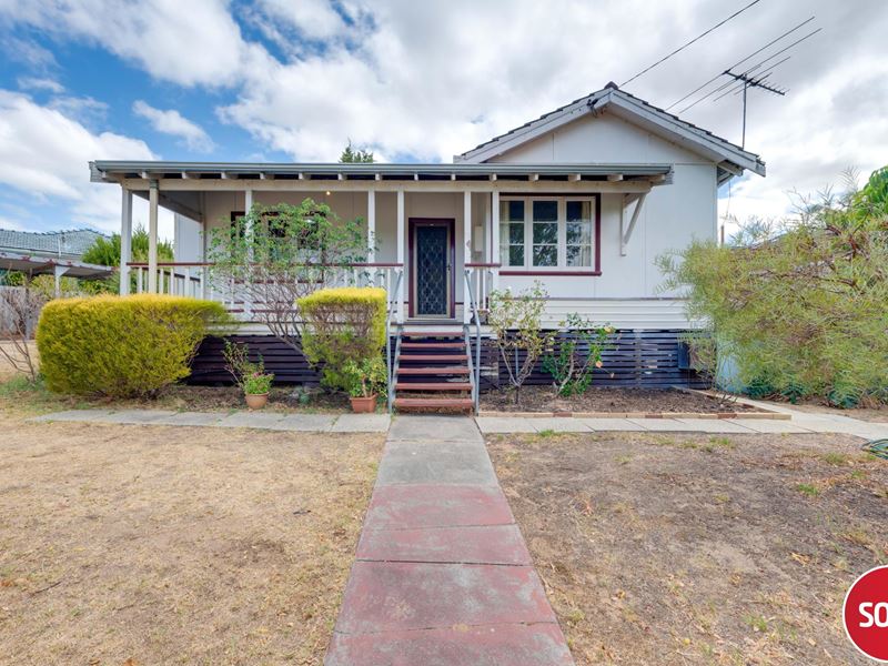 37 Crabtree Way, Medina