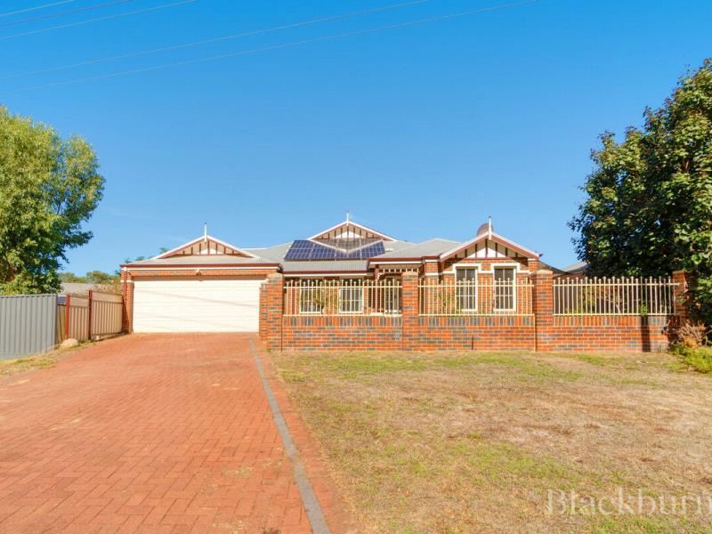 84 Bushmead Road, South Guildford