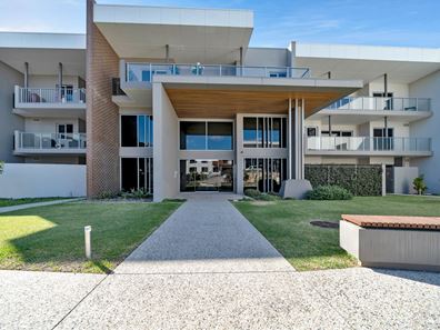 113/75 Amherst Road, Canning Vale WA 6155