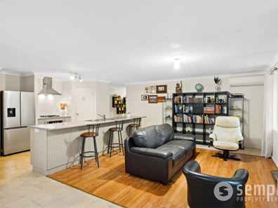 24 Minori Gardens, Yangebup WA 6164