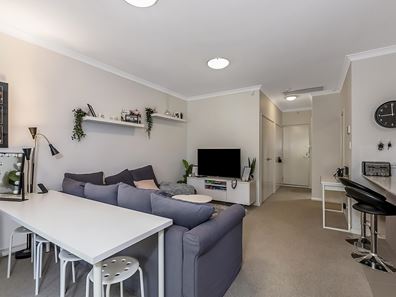 30/2 Louvre Way, Baldivis WA 6171