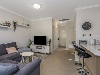 30/2 Louvre Way, Baldivis WA 6171