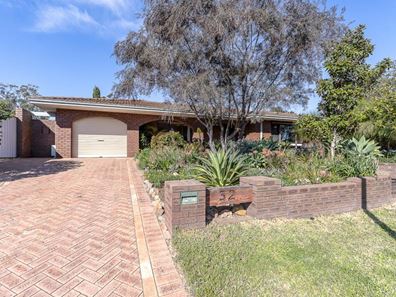 32 Rannoch Circle, Hamersley WA 6022