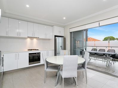 6/7 Muriel  Avenue, Innaloo WA 6018