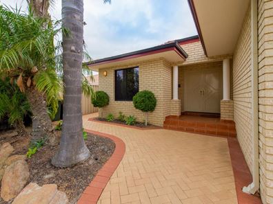 10 Vilberie Close, Kiara WA 6054