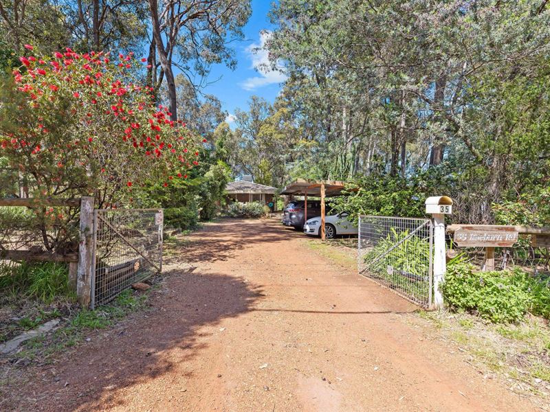 35 Raeburn Road, Roleystone WA 6111