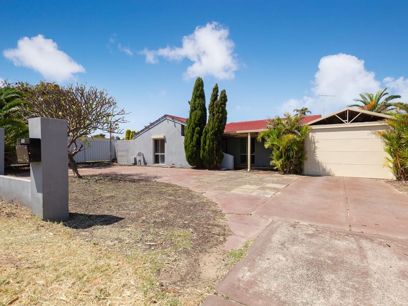 39 Marden Street, Marangaroo WA 6064