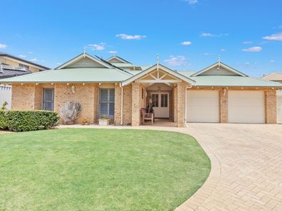 19 Cervantes Place, Sorrento WA 6020