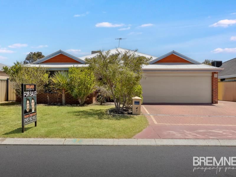 7 Hunter Way, Bertram WA 6167