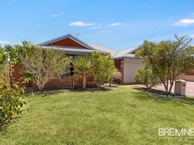 7 Hunter Way, Bertram WA 6167