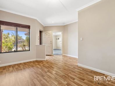 7 Hunter Way, Bertram WA 6167