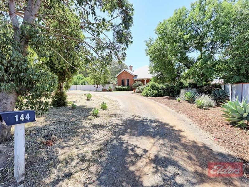 144 Clayton  Road, Narrogin