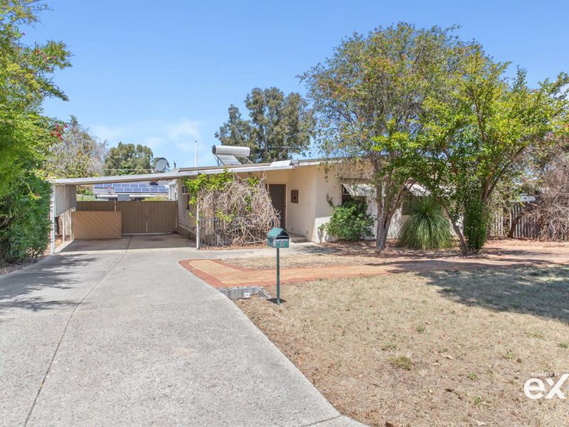 8 Denston Way, Girrawheen WA 6064