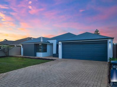 26 Tulip  Way, East Cannington WA 6107