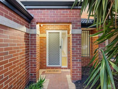 18 Calautti Court, Gwelup WA 6018