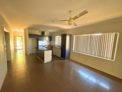 44 Braeside Drive, Newman WA 6753