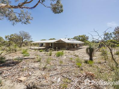 30 King Drive, Woodridge WA 6041