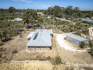30 King Drive, Woodridge WA 6041