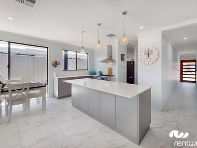 26 Mcmullan View, Hazelmere WA 6055