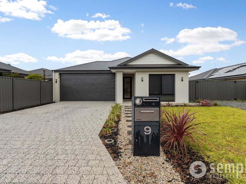 9 Rutherford Vista, Ravenswood