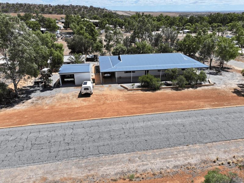 9 & 11 Broad Street, Mingenew WA 6522