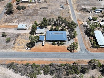 9 & 11 Broad Street, Mingenew WA 6522