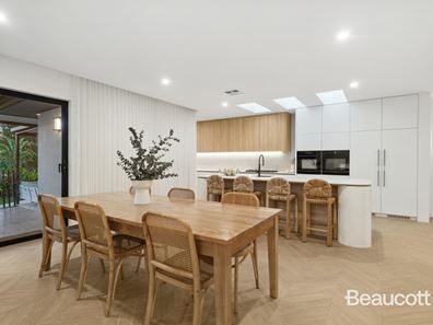 16 Chesson Street, Dianella WA 6059