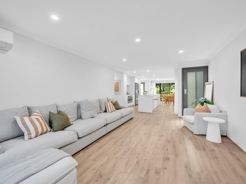 13 Carnival Lane, Greenwood