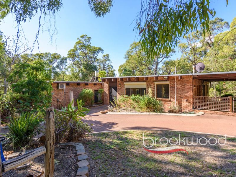900 Kintore Road, Parkerville WA 6081