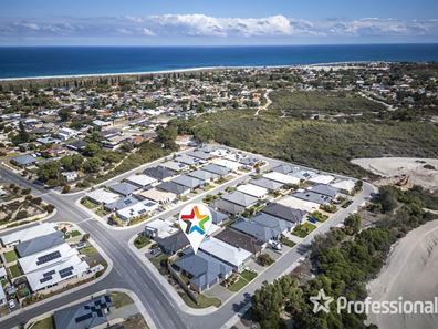 3 Grenadier Street, Two Rocks WA 6037